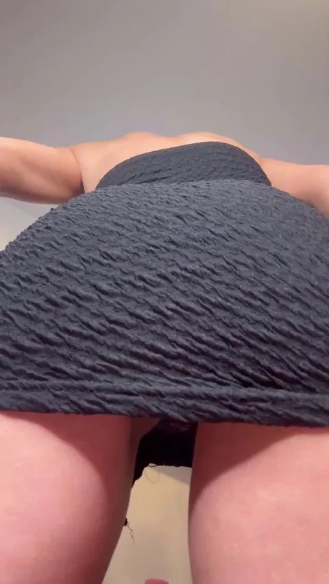 Tiny string for a tiny asshole