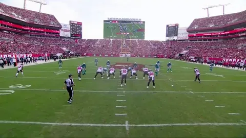 [Highlight] Tom Brady's arm strength at 45 years old