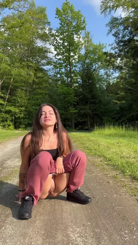 i'll never stop peeing outside!