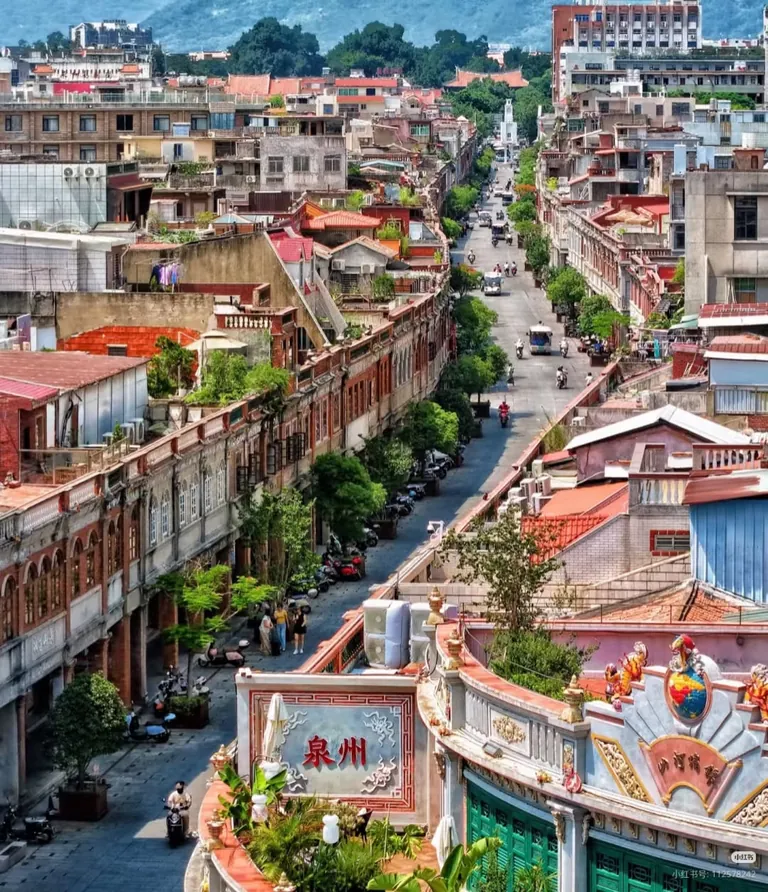 Any fans of Chinese Minnan architecture here?