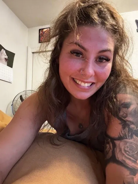 Any men out there still find an all natural woman attractive? 🫣➡️ f26