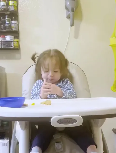 When this girls dad comes home