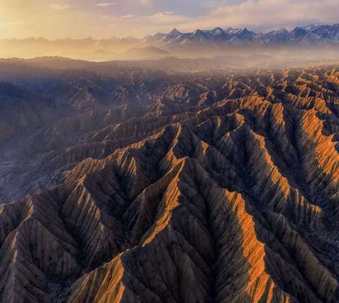 Mazerunner, Kyrgystan [OC][1300x1165]