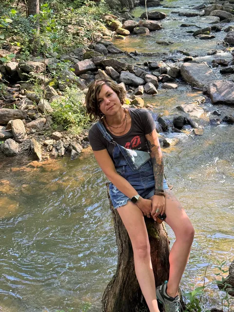 36F Lost a bet, make me cry!