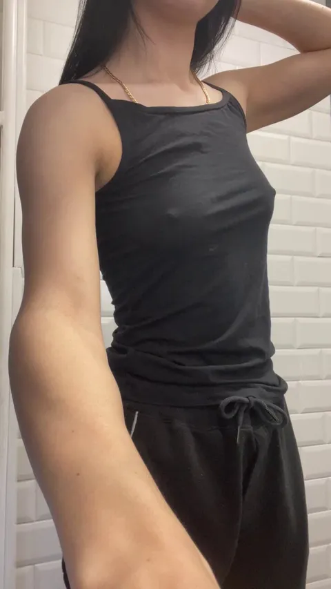 Do you like petite girls, even if I'm  flat?