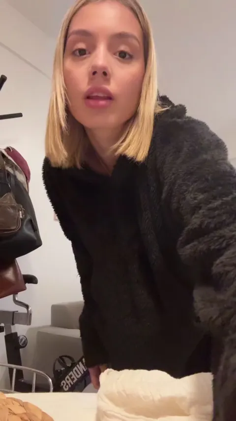 no panties titty reveal