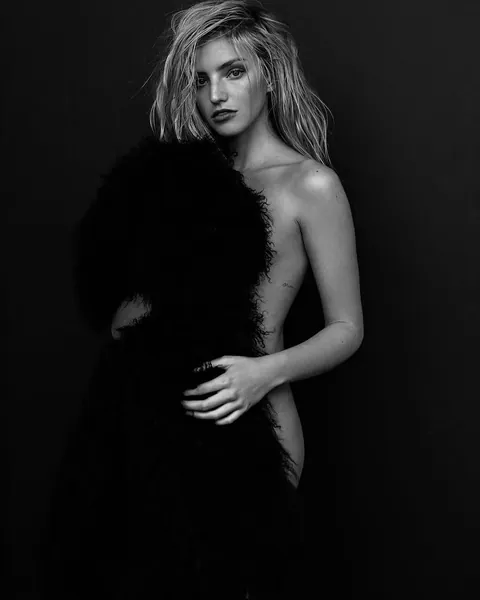 Niamh Adkins is such a tease