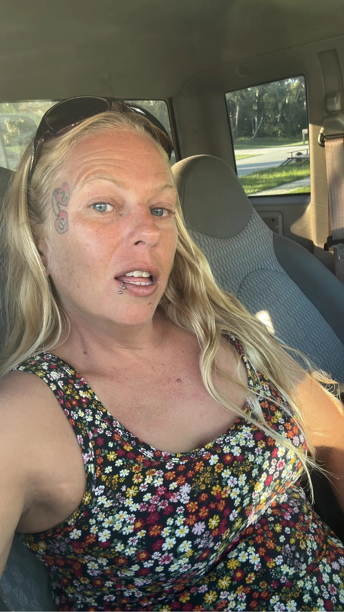 I just turned 38, i have no kids , no man, and recently cut my long hair…roast me up extra crispy