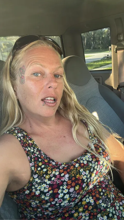 I just turned 38, i have no kids , no man, and recently cut my long hair…roast me up extra crispy