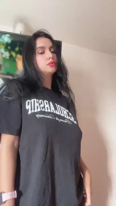 I am very serious, but I am also very naughty (drop)😈😈