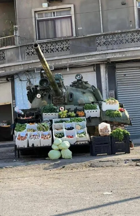 Syrian army tank becomes vegetable stall