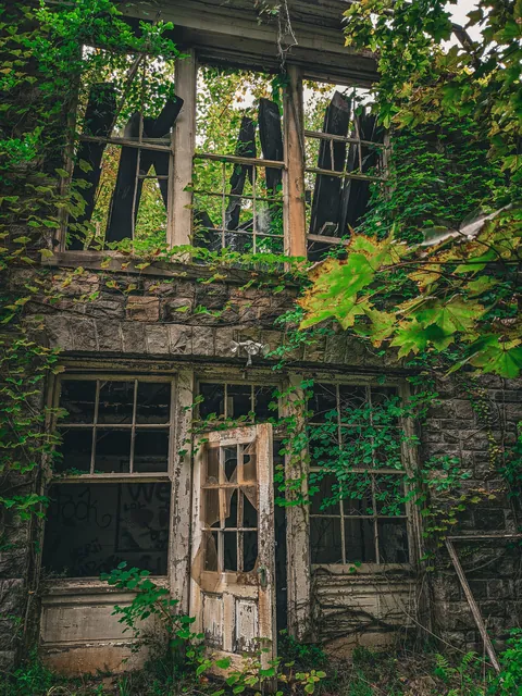 Abandoned building in New York