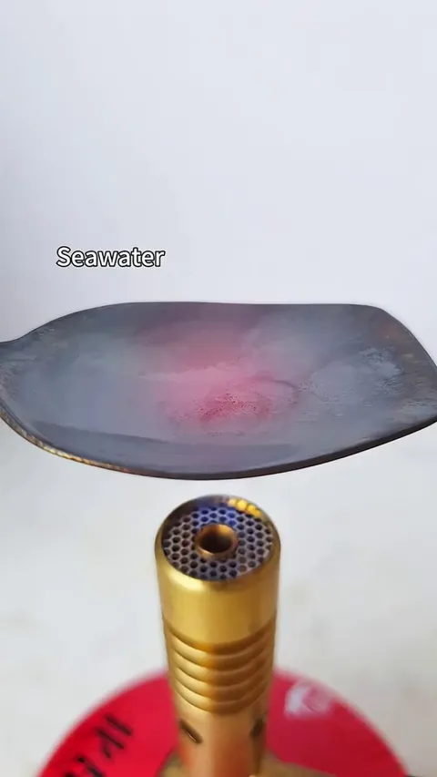 Turning sea water into salt