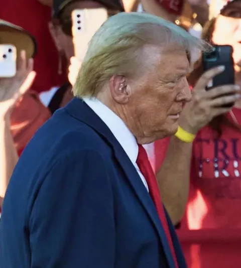 Donald Trump side angle from his rally in Pennsylvania