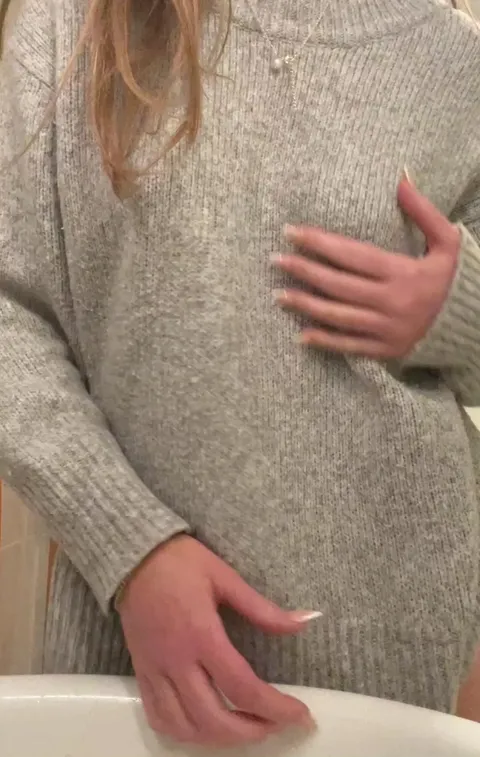 Be honest… hottest freshman you’ve ever seen?