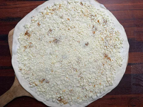 [Homemade] garlic and onion pizza