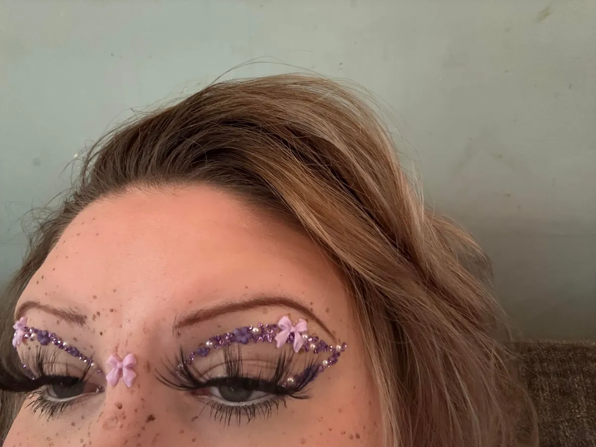 You’ve heard of junk nails, right? Let me introduce you to ✨junk liner✨