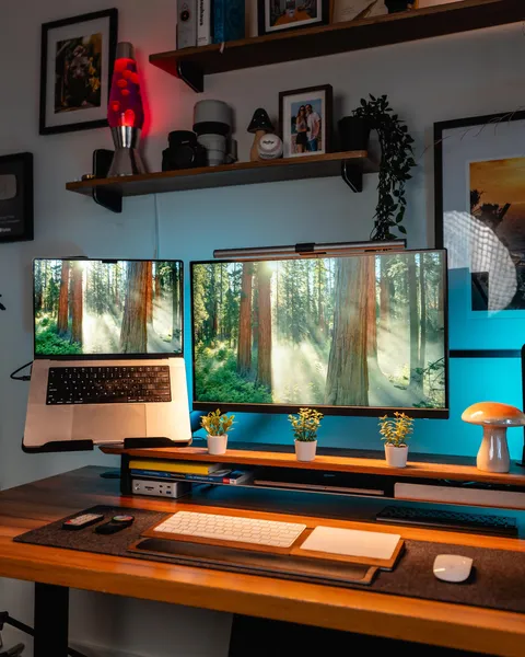 My cosy lil London workspace