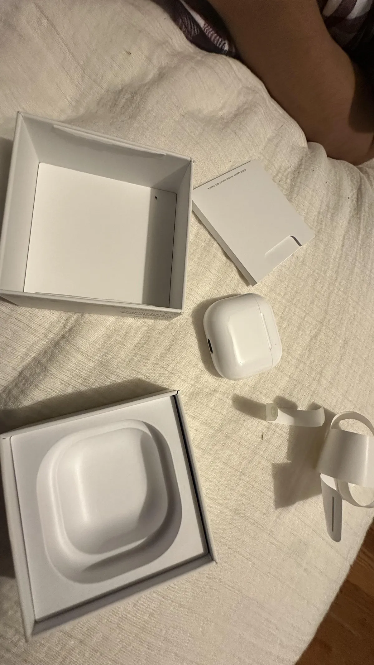 got my bf new gen AirPods, it didn’t even come with a power cord