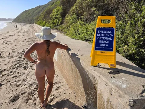 I wish that I could be a California girl 🏖️