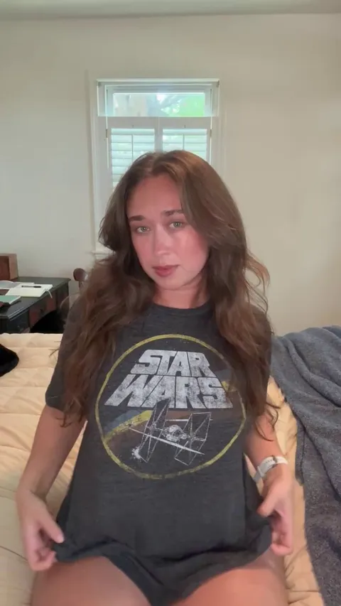 For those of us that celebrate milf Monday