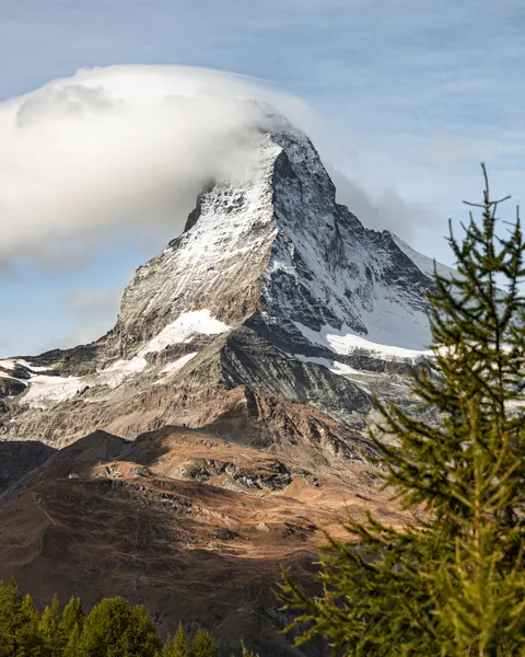 Matterhorn, Switzerland [OC] [3790x4738]