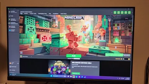 There's an enderman moving my launcher icons around 😍
