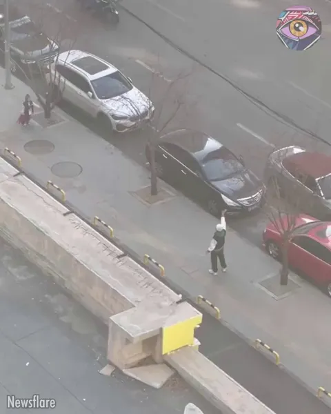 Father and daughter reunion dance