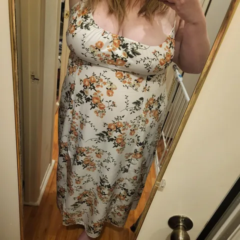 I absolutely love how my tits look out of this dress