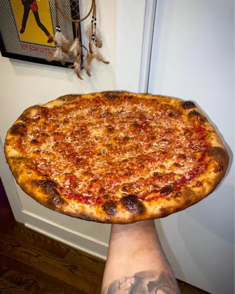 [Homemade] pizza in my home oven