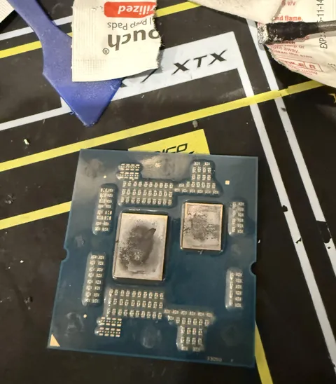 Does this look clean enough? *delidded 9800x3d*