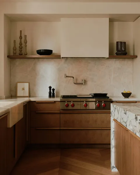 Apartment redesign by studio General Assembly located in New York [1891x2364]