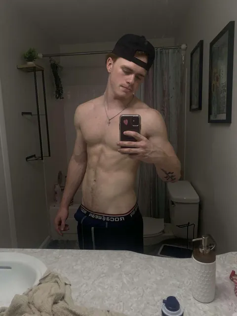 21m where my beautiful older women at?