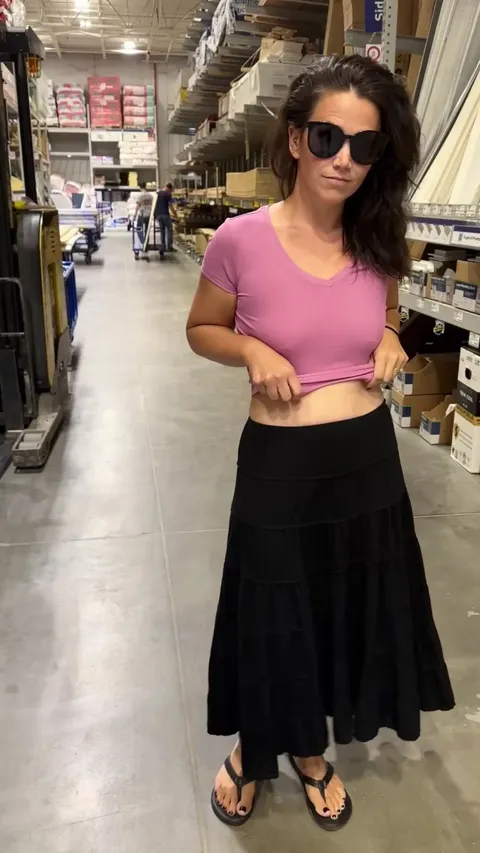 Assistance needed in the wood isle😁