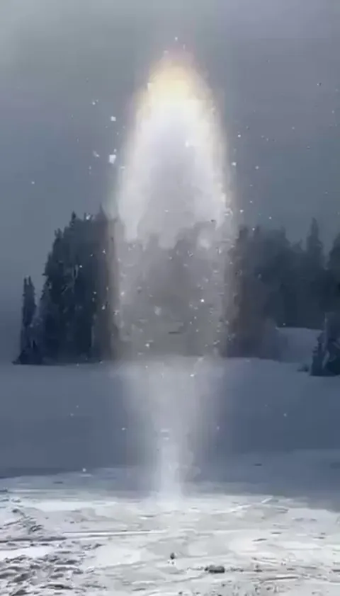 🔥Amazingly gorgeous subsun spotted in Rakousko, Austria.