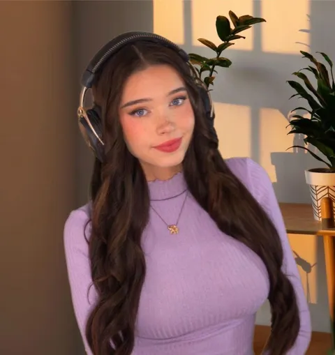 Busty gamer