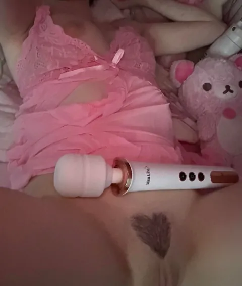 I hope you like my lingerie 🥹💚