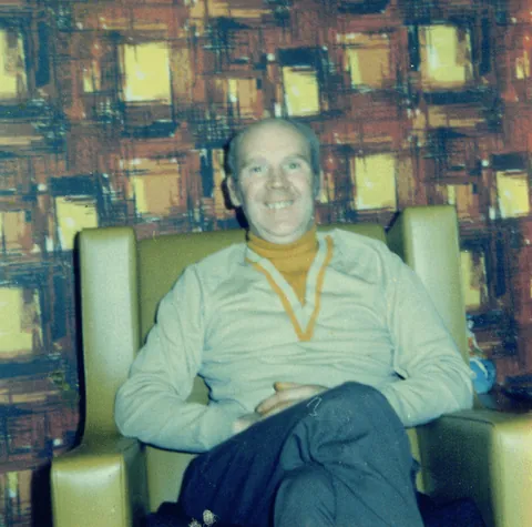 Vintage Wallpaper and Interiors, 1948-1979