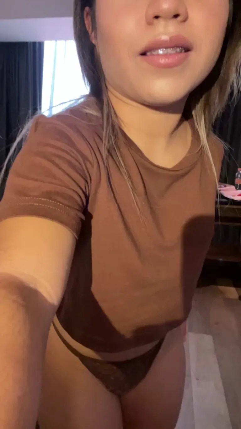 do you like braces on me? (4 feet petite)