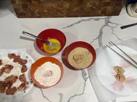 [homemade] boneless wings or saucy nugs or popcorn chicken or something.