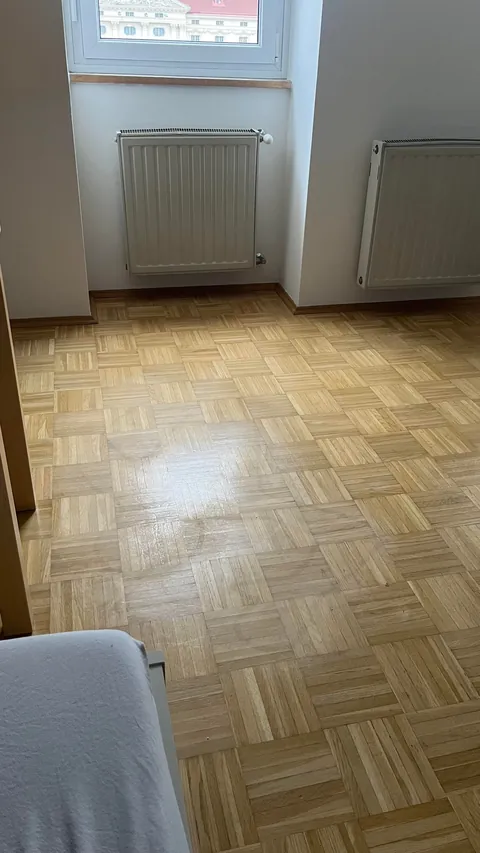 Saw some weird tape marks after moving into a new apartement…