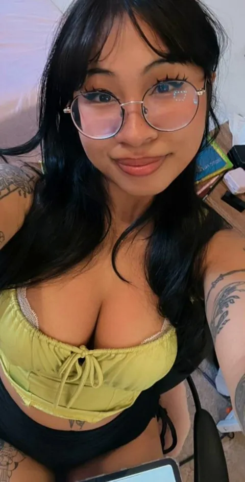 can you rate me 1-10🤭