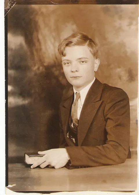 My grandfather through the years.  Aged 8, 21, 26, and late 60s (1927, 1940, 1945, and late '80s)