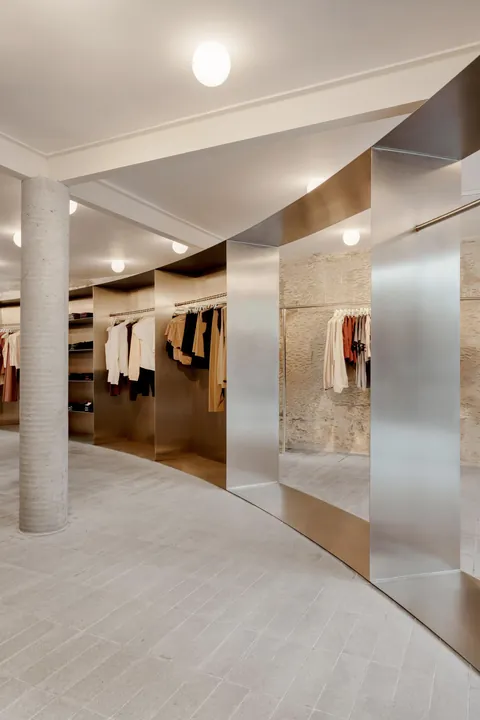 Store With A Gap by Studio Cadena