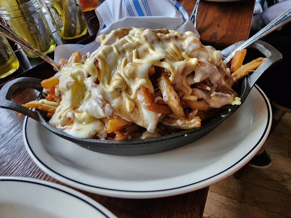 [I ate] Poutine