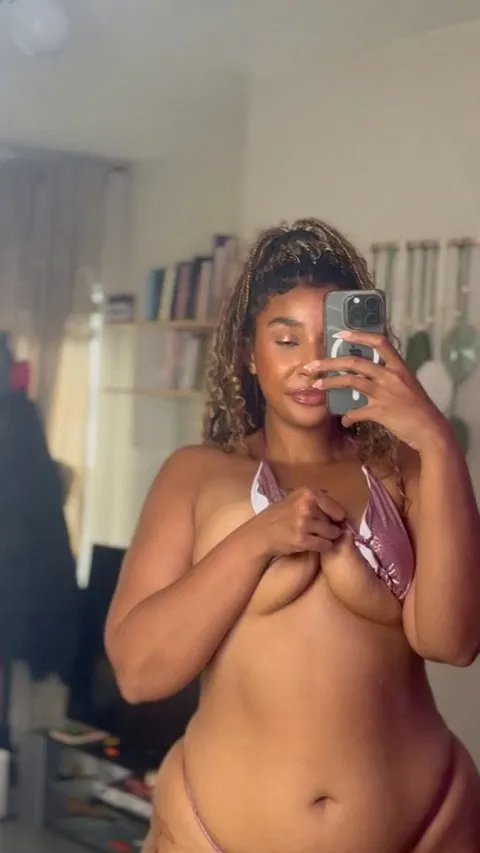 natural knockers reveal