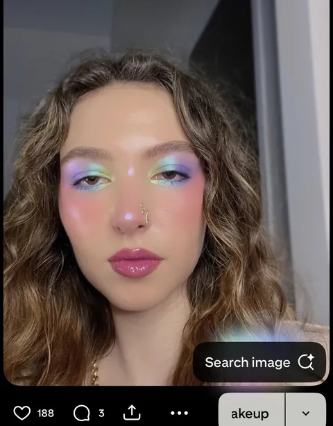 Sparkly eyeshadow with hooded eyes?