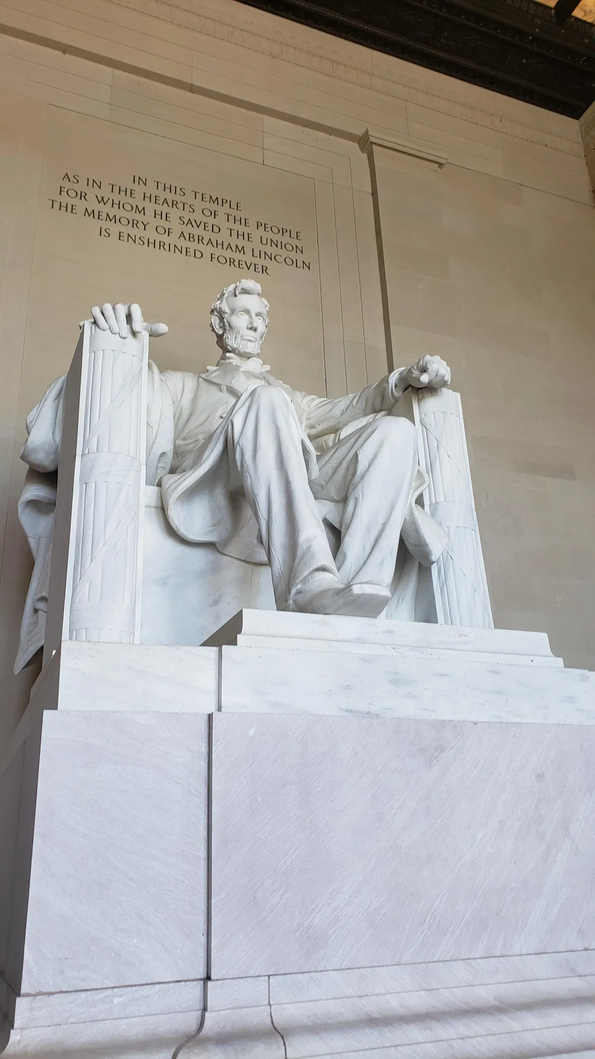 A trip to Washington D.C. during shutdown and thoughts of a European about the US capital