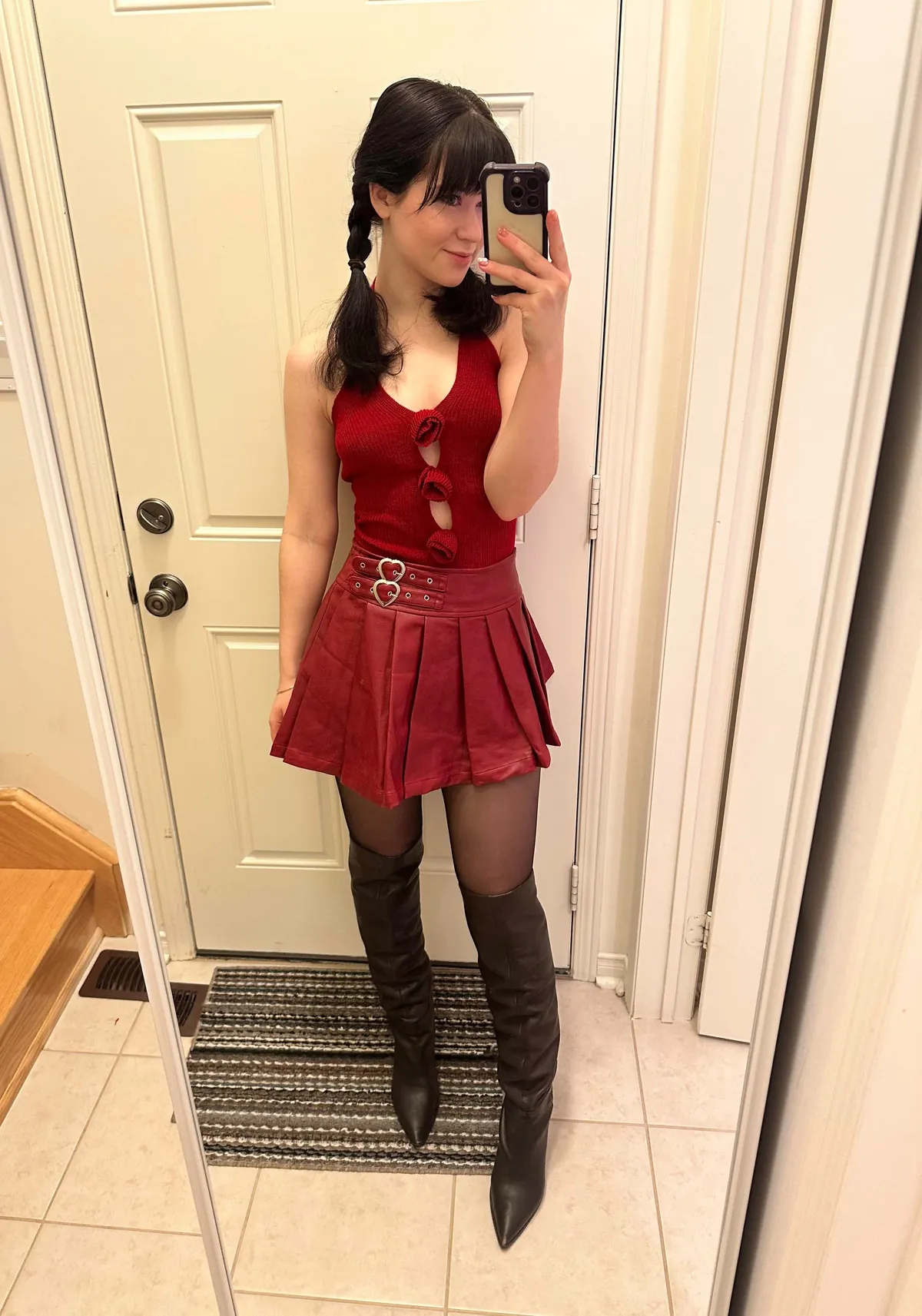 Which outfit is best?