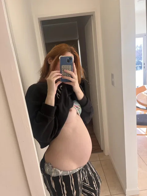 Your cute redhead pregnant babysitter 23F